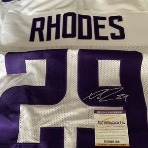 Xavier Rhodes singed MInnesota Vikings jersey!!